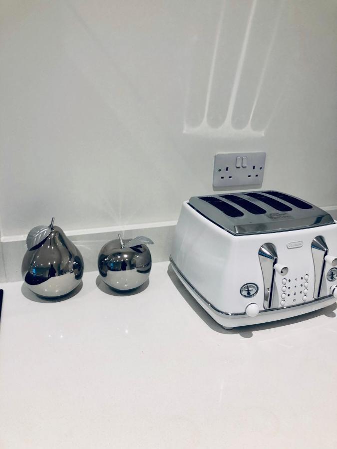 Snapos Luxury Serviced Apartment - Meridian House Bedford Eksteriør bilde