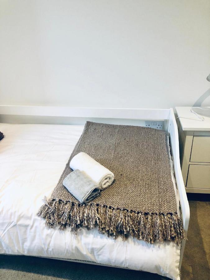 Snapos Luxury Serviced Apartment - Meridian House Bedford Eksteriør bilde