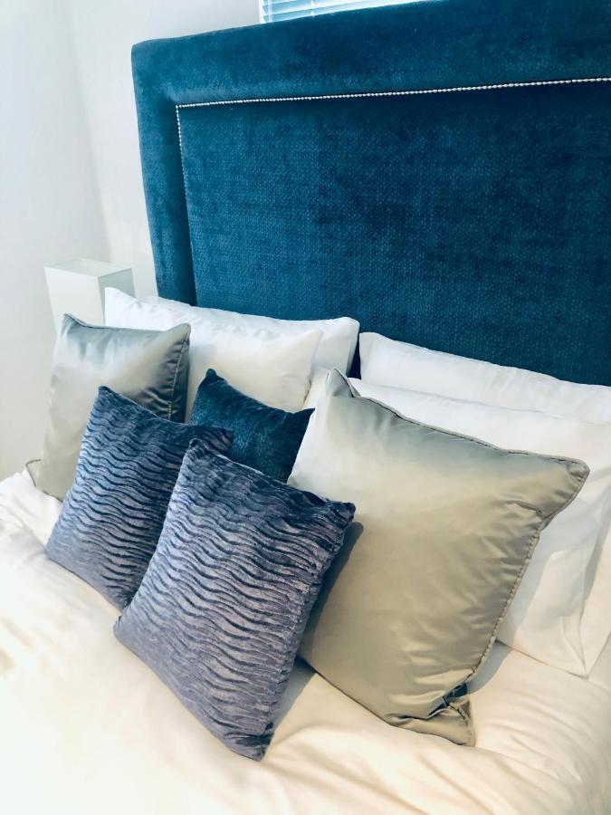 Snapos Luxury Serviced Apartment - Meridian House Bedford Eksteriør bilde