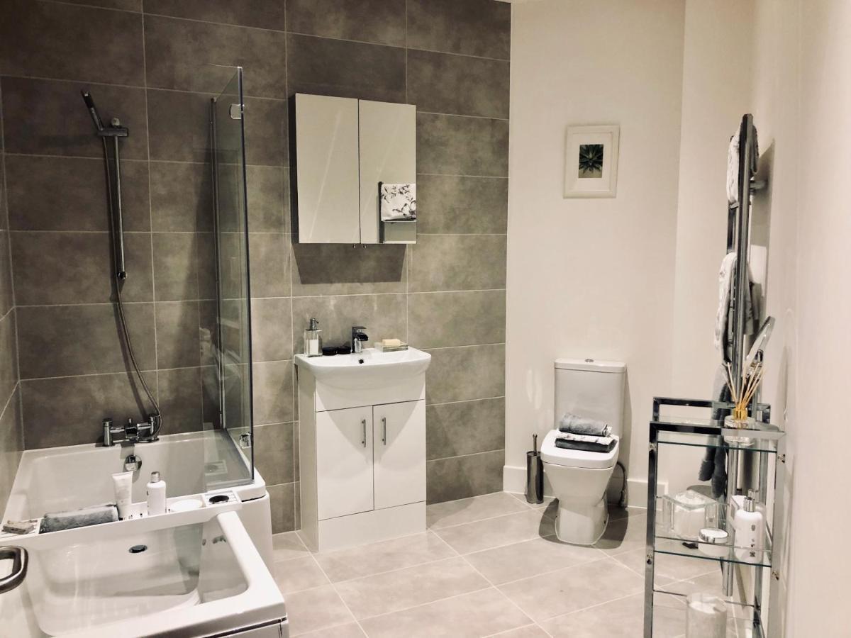 Snapos Luxury Serviced Apartment - Meridian House Bedford Eksteriør bilde