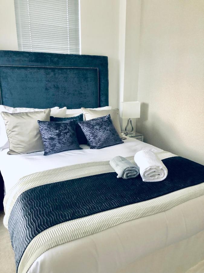 Snapos Luxury Serviced Apartment - Meridian House Bedford Eksteriør bilde