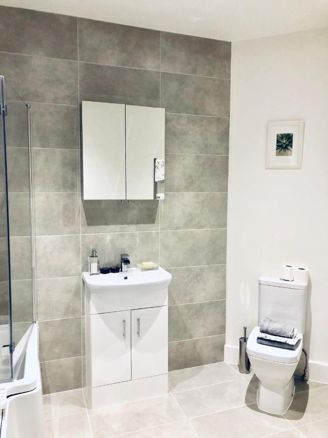 Snapos Luxury Serviced Apartment - Meridian House Bedford Eksteriør bilde