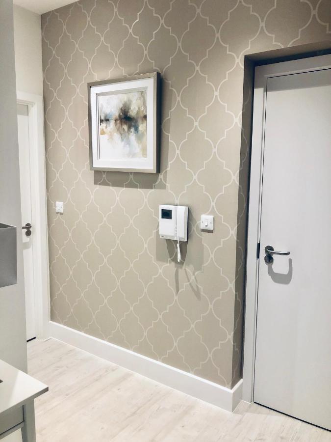 Snapos Luxury Serviced Apartment - Meridian House Bedford Eksteriør bilde